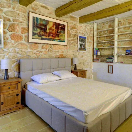 Wonderful 4br With Private Pool * Rabat