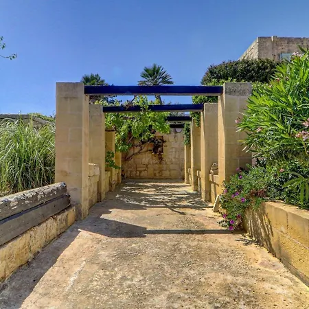 Wonderful 4br With Private Pool Villa *